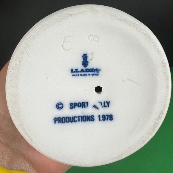 Lladró Sports Billy Golfer Vintage 1982,
Lladró by Jose Roig. Mint Condition - Picture 12 of 17